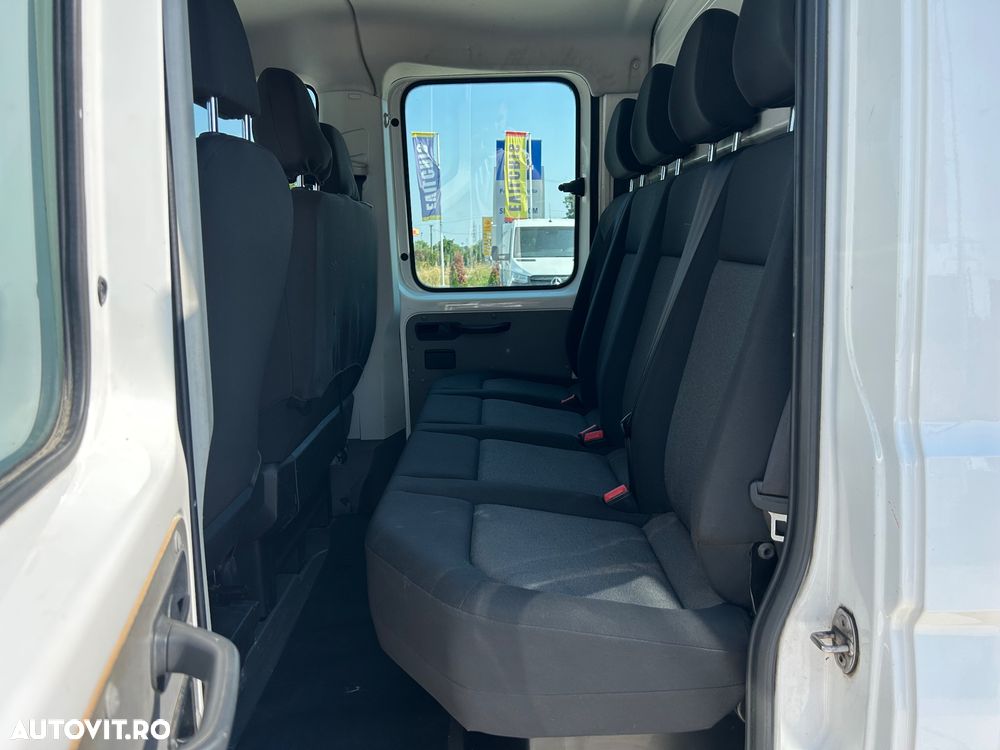 Volkswagen Crafter DOKA 7 LOCURI - 31