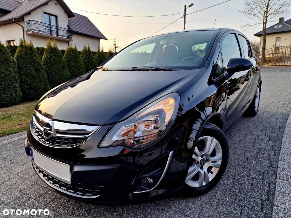 Opel Corsa 1.2 16V Cosmo - 1