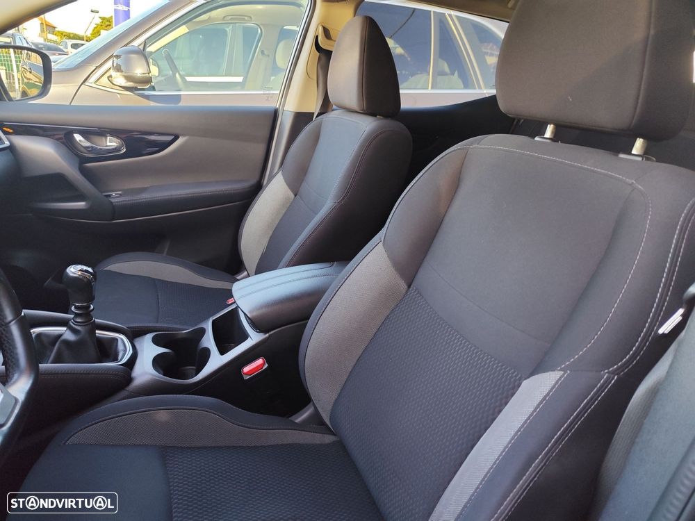 Nissan Qashqai 1.5 dCi Acenta - 22