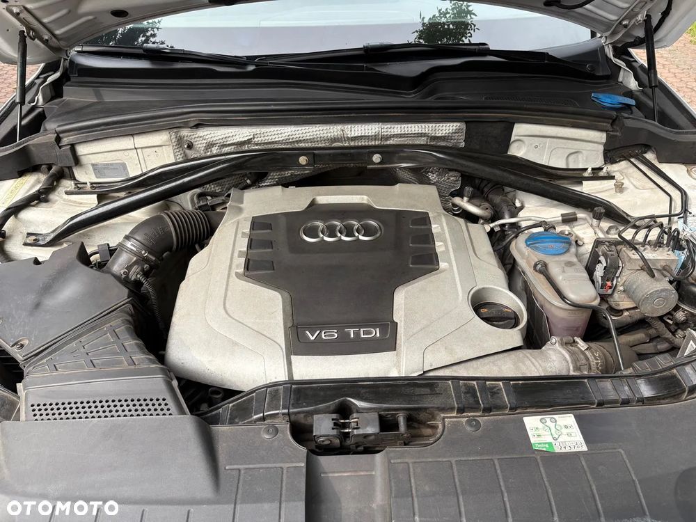 Audi Q5 3.0 TDI Quattro S tronic - 16