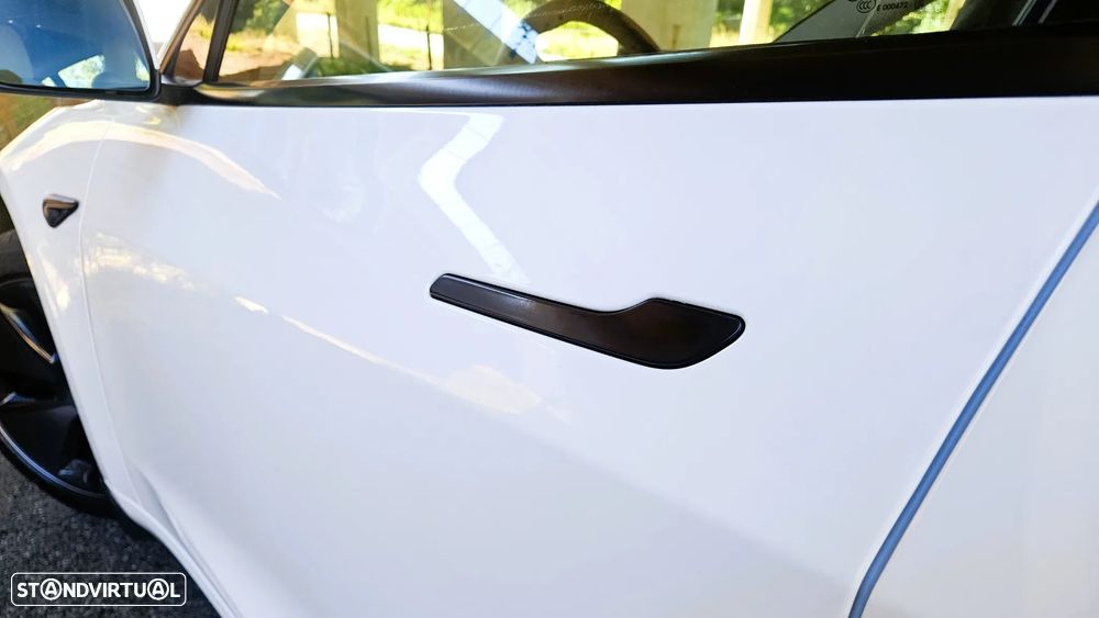 Tesla Model 3 Long Range Tração Integral - 38