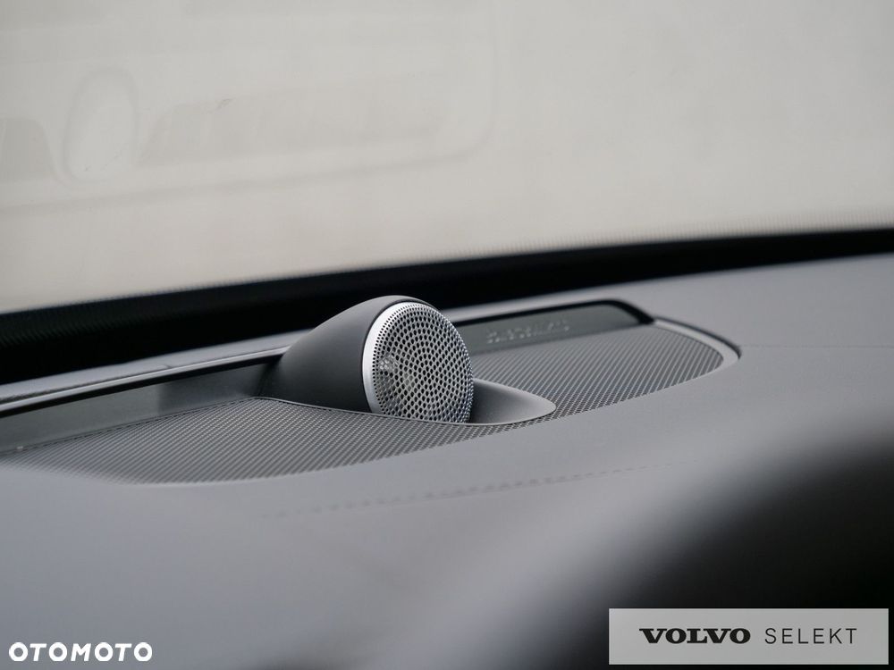 Volvo XC 90 - 17