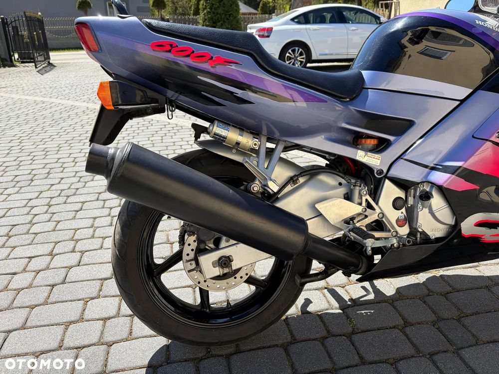 Honda CBR - 16