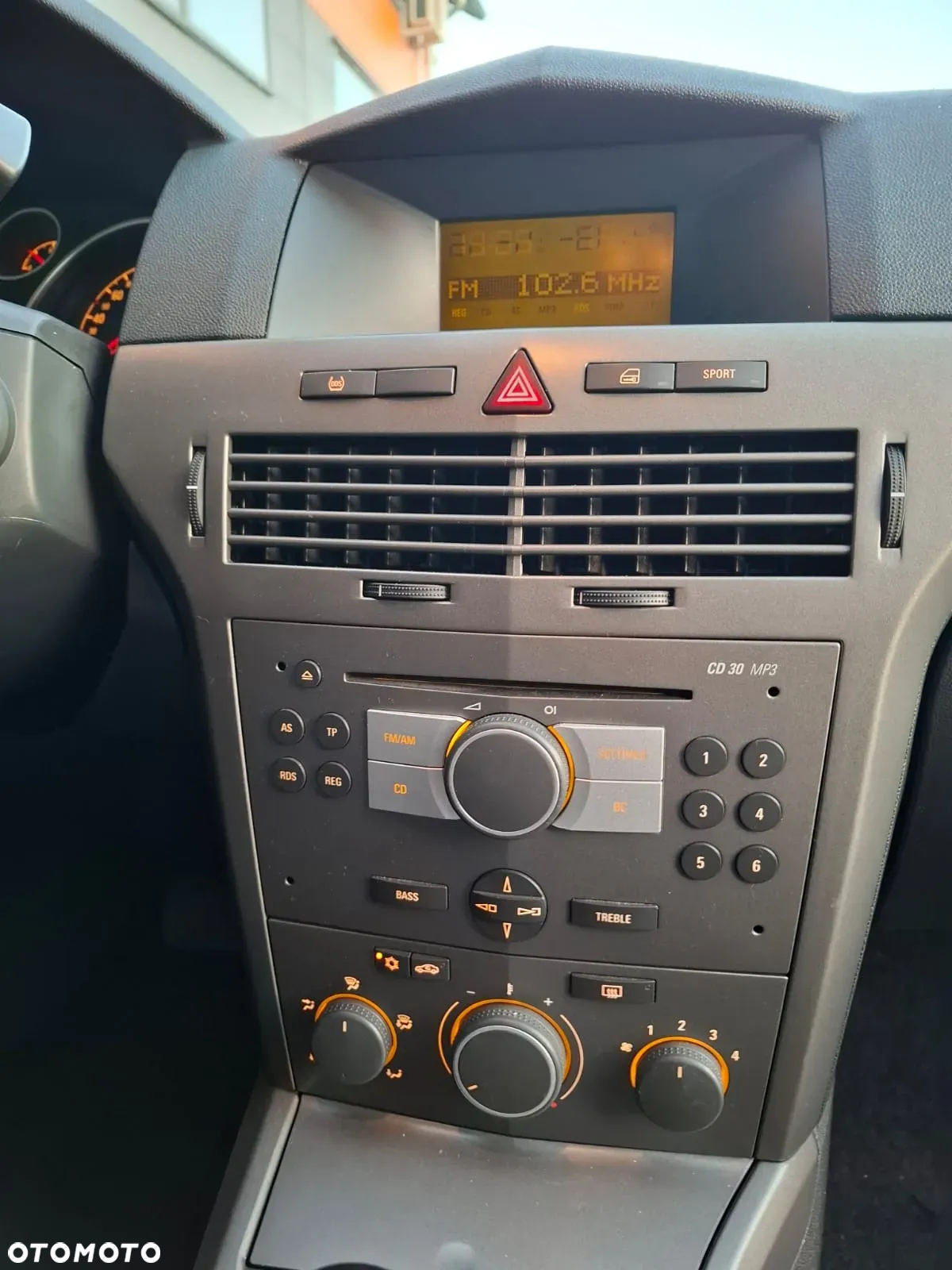 Opel Astra III 1.6 Elegance Easytronic - 7