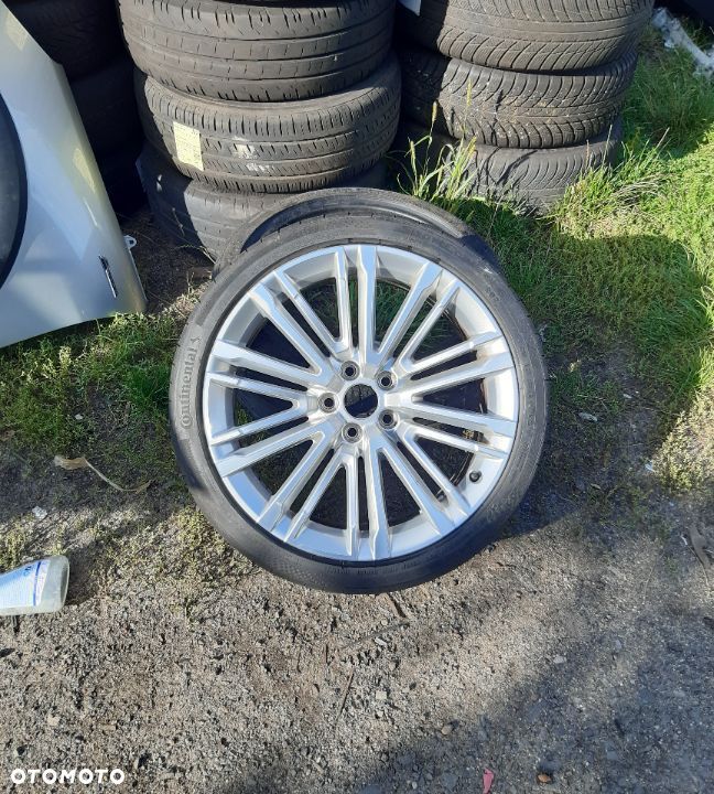 Felga z oponą Audi A4 A-4 S4 B9 8.5Jx19H2 ET 40 8W0601025BE 245/35R19 Continental Sport Contact 6 R0 - 1