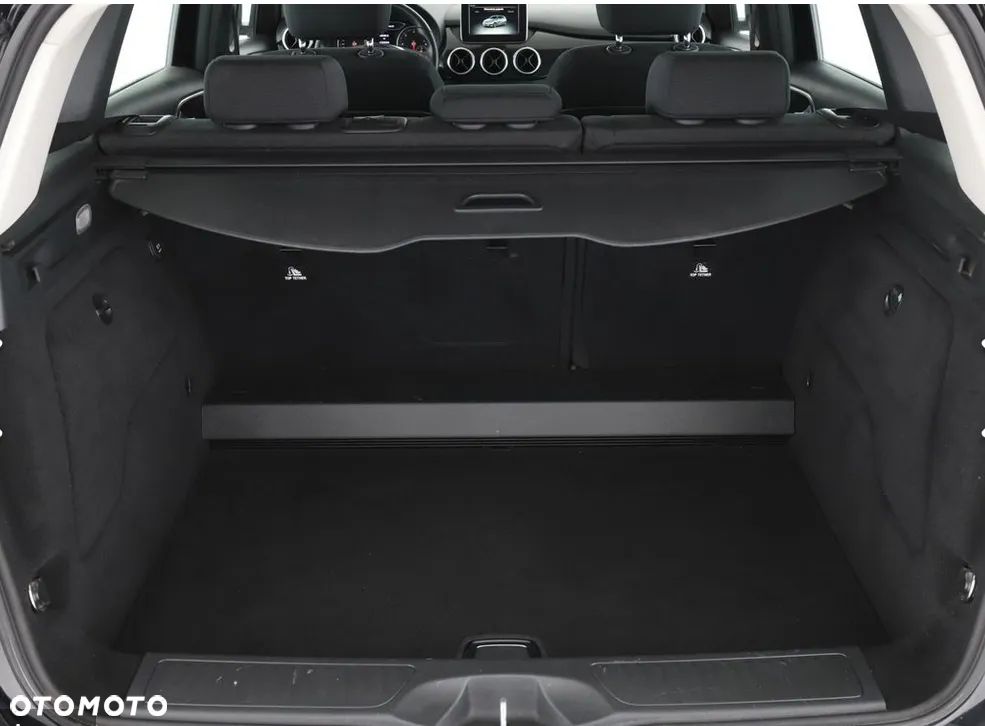 Mercedes-Benz Klasa B 180 CDI - 22