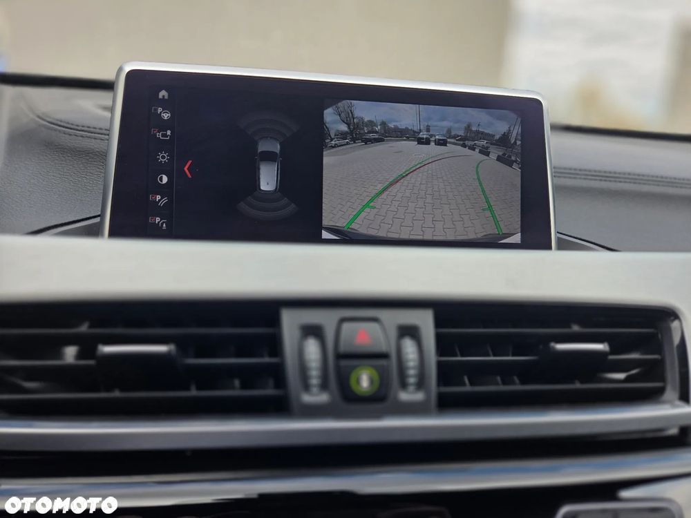 BMW X1 - 14