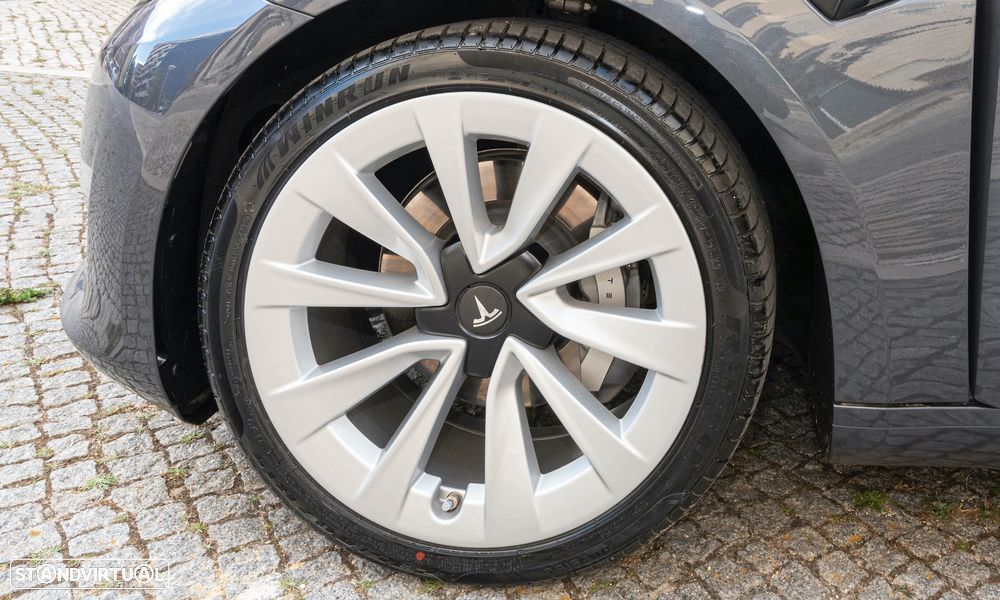 Tesla Model 3 Long Range Tração Integral - 11