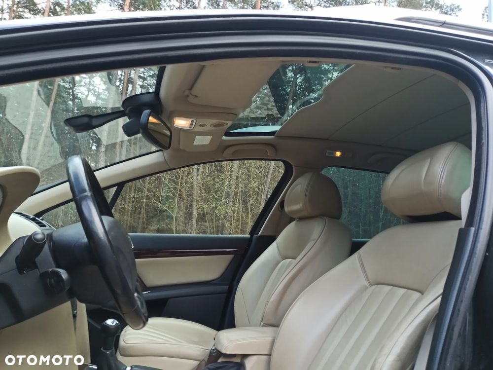 Peugeot 407 135 Premium mit Exklusiv-Paket - 9