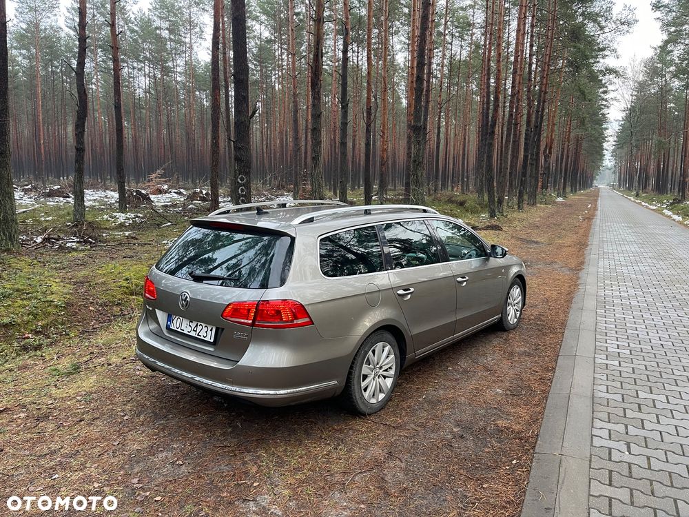 Volkswagen Passat 2.0 TDI DSG BlueMotion Technology Business Edition - 6