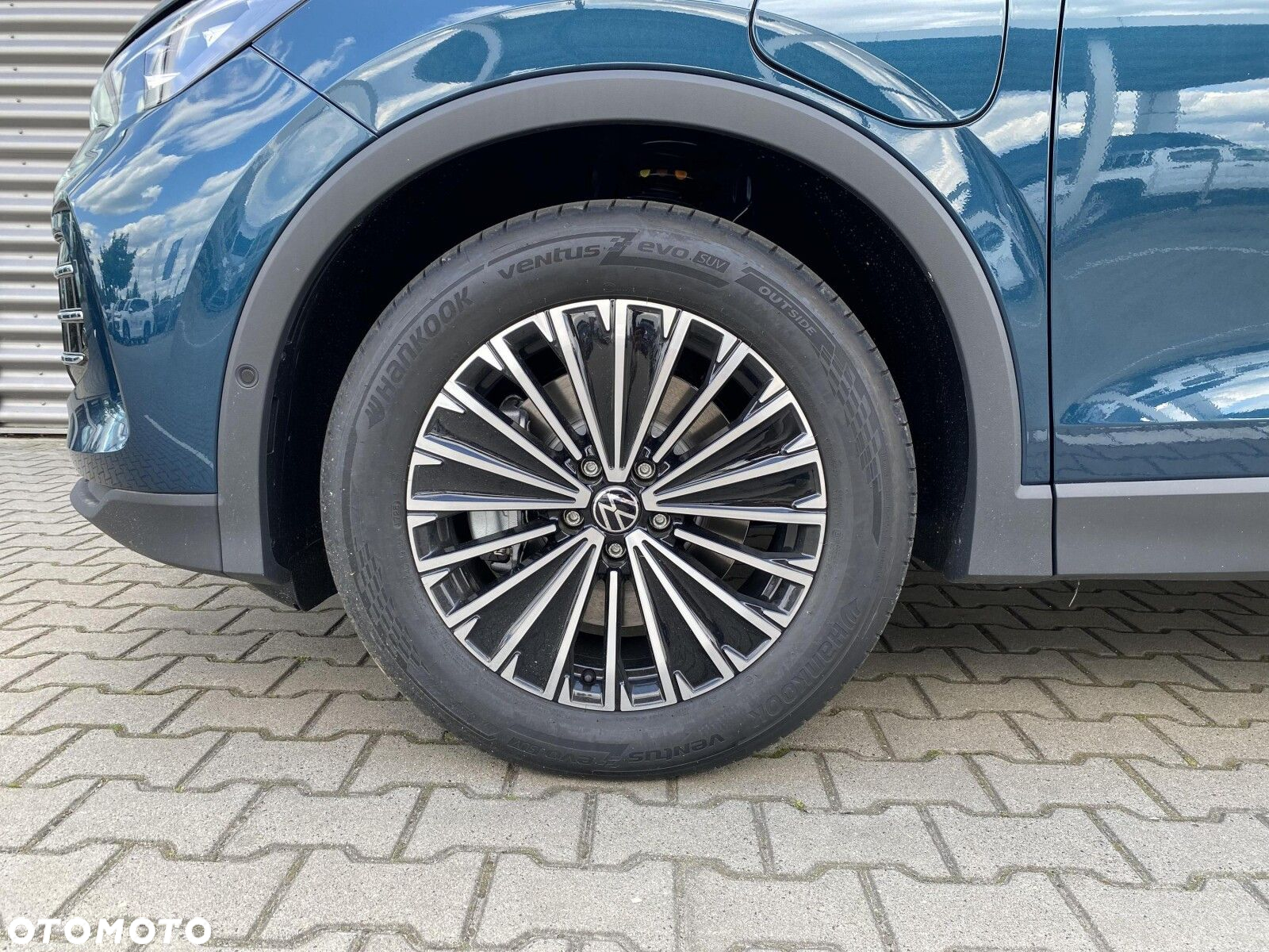 Volkswagen Tiguan - 23