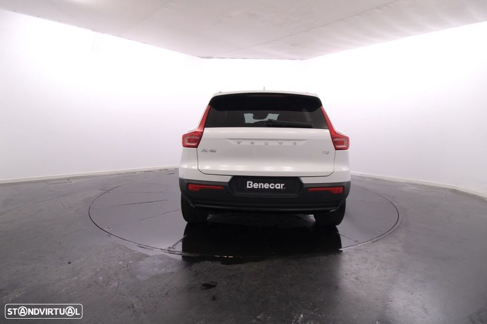 Volvo XC 40 1.5 T2 Plus Dark Auto - 6