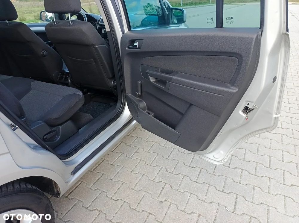 Opel Zafira 1.8 Edition 111 Jahre - 29