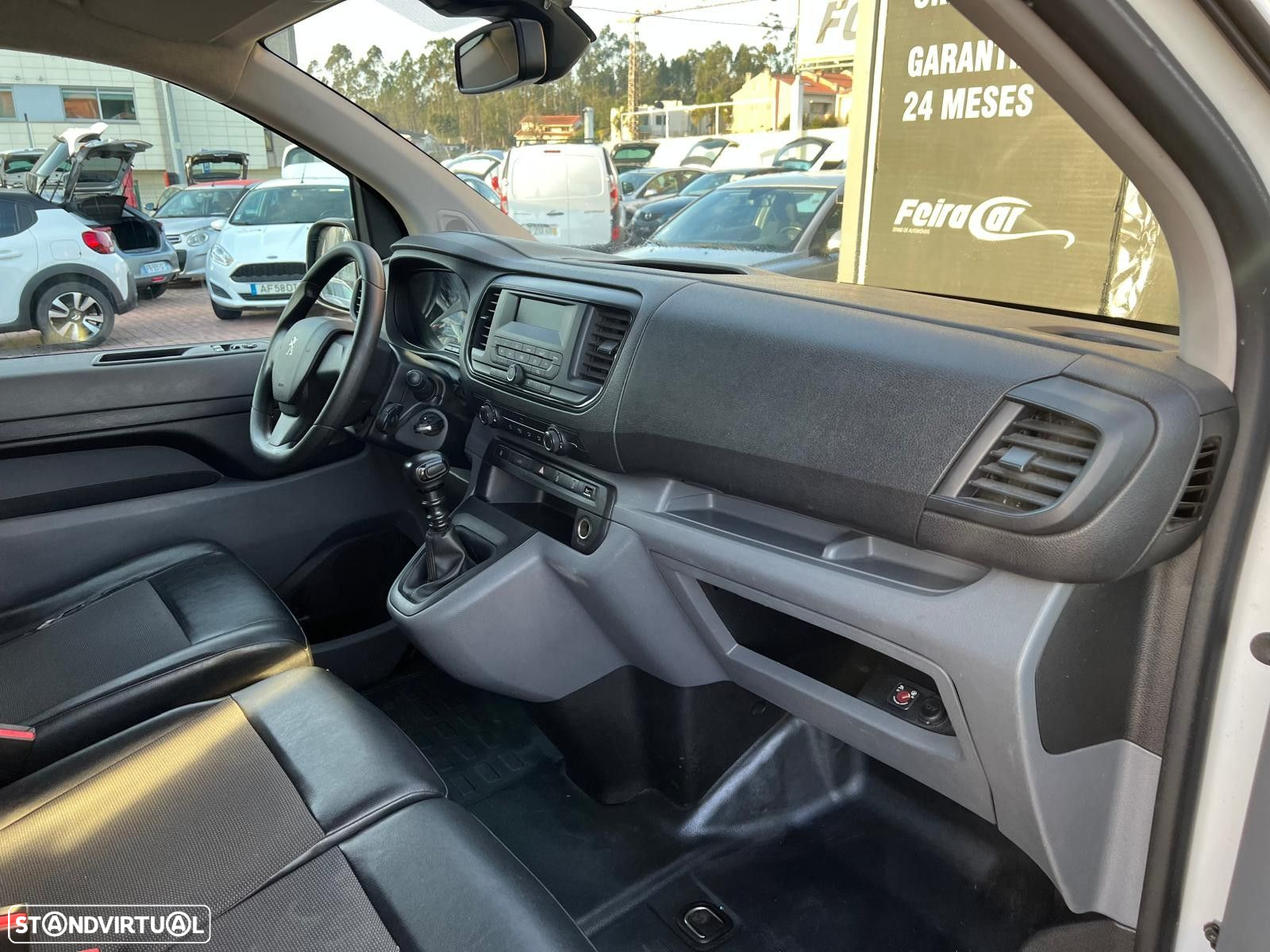 Peugeot Expert Outro - 16