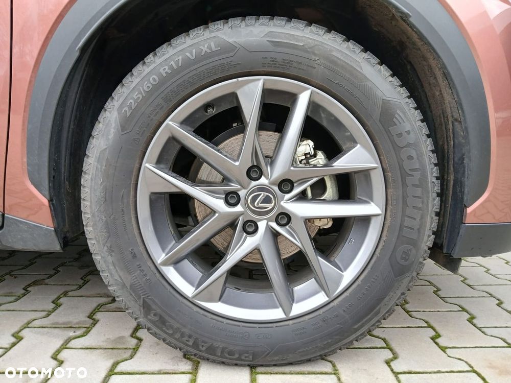 Lexus LBX 1.5 Hybrid - 29