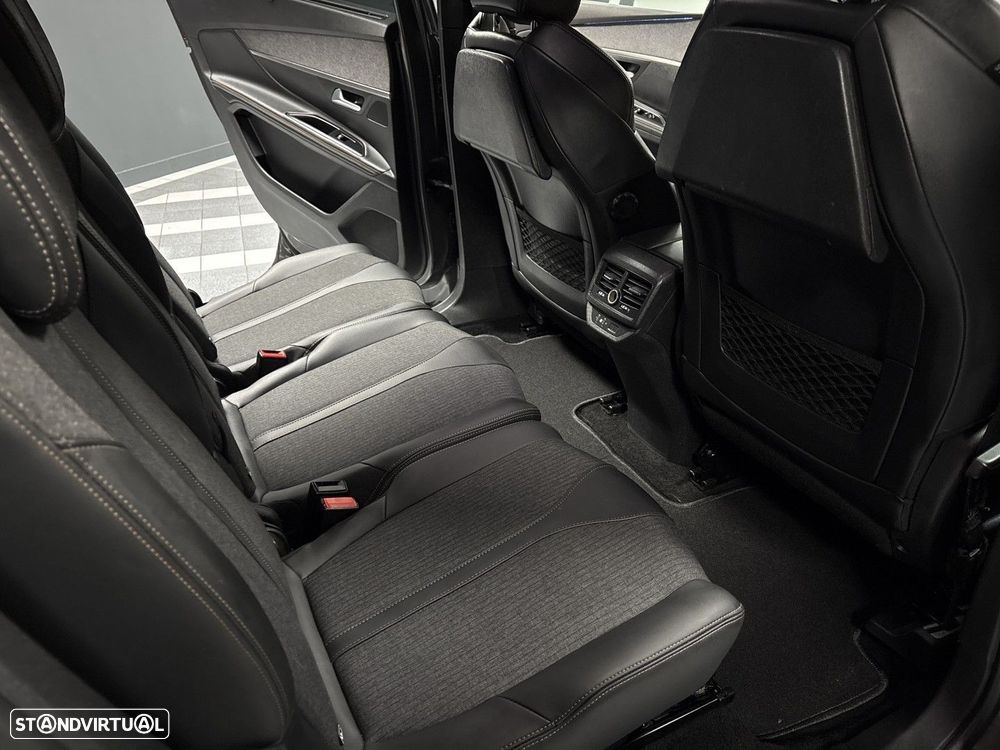 Peugeot 5008 1.5 BlueHDi GT Line - 24