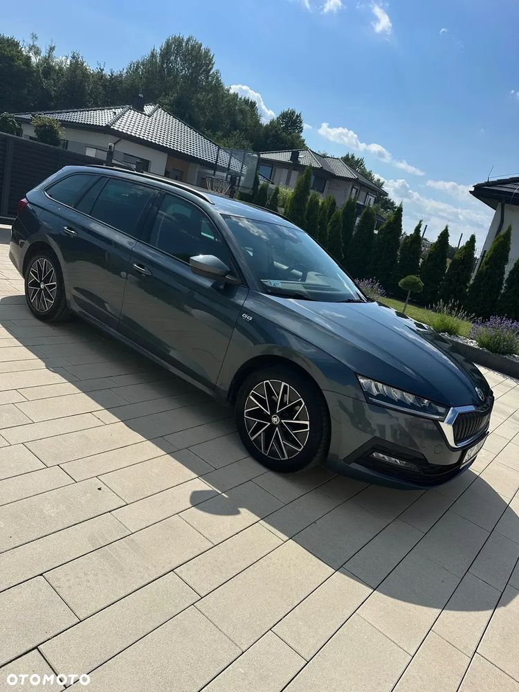 Skoda Octavia 2.0 TDI Ambition DSG - 2