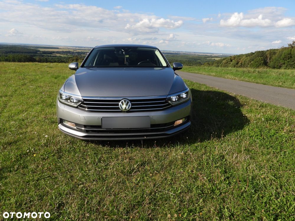 Volkswagen Passat 2.0 TDI BMT Comfortline - 16