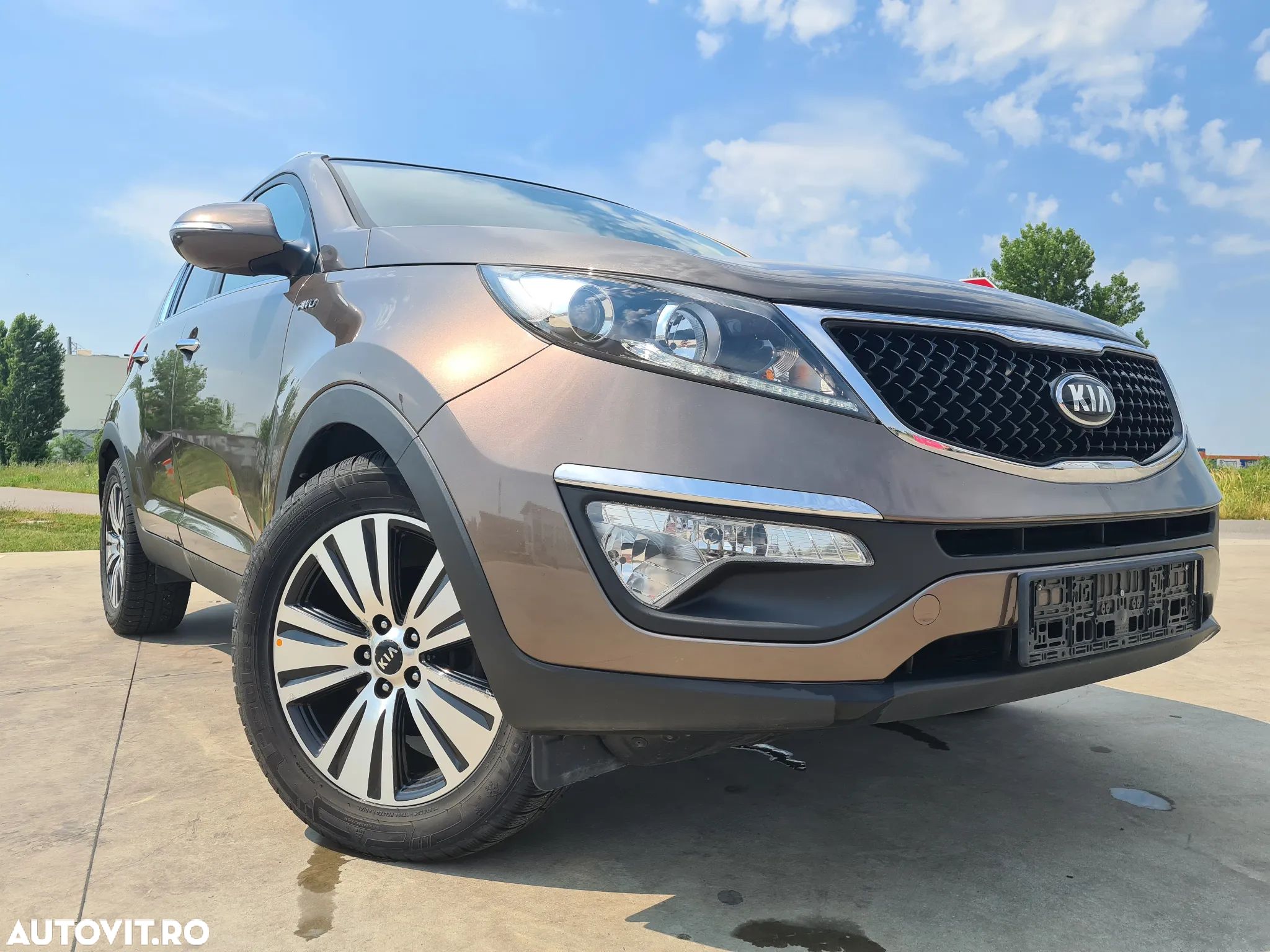 Kia Sportage - 1