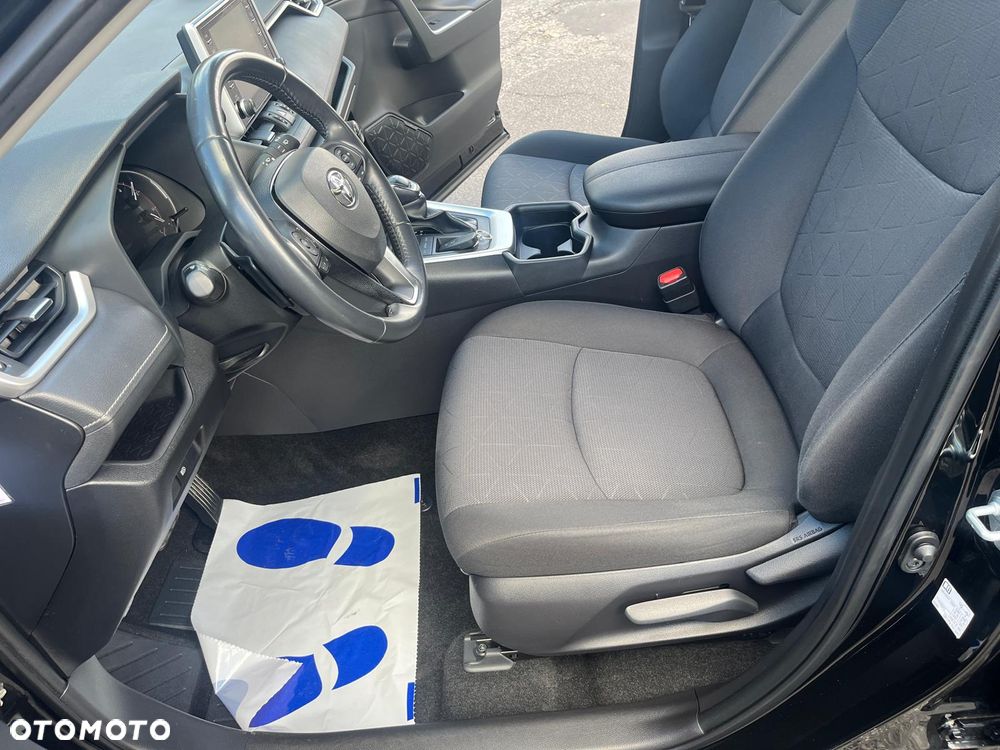 Toyota RAV4 - 23