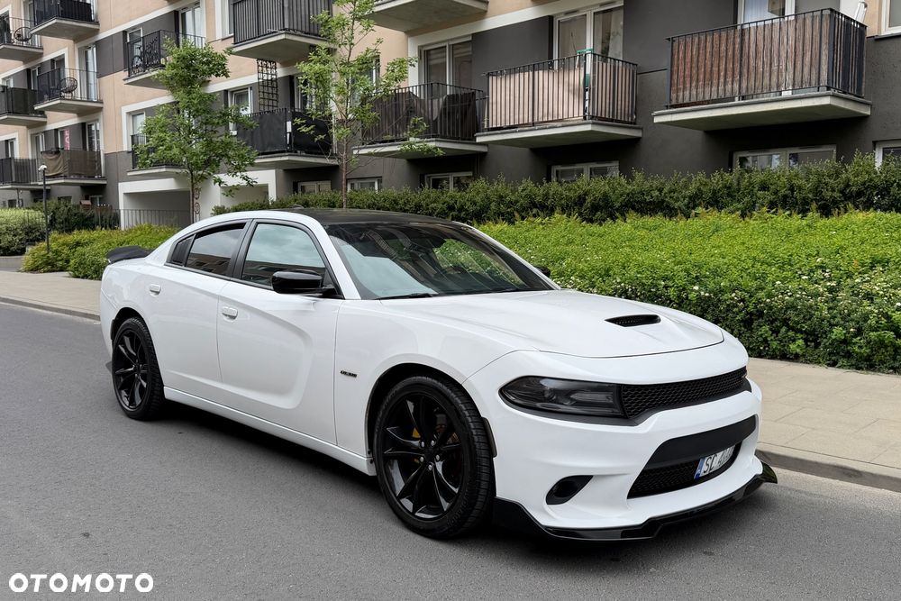 Dodge Charger - 2