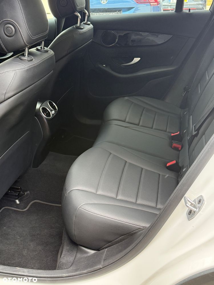 Mercedes-Benz GLC 200 d 4-Matic Business Edition - 18