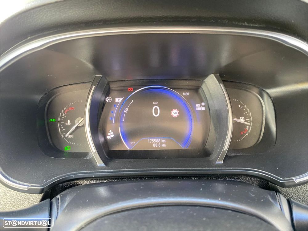 Renault Mégane Sport Tourer - 50