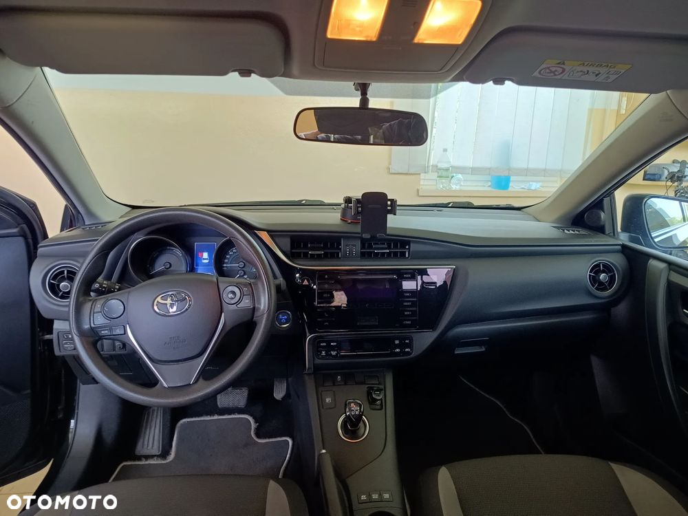 Toyota Auris Hybrid 135 Active - 9
