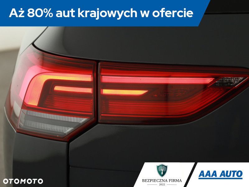 Volkswagen Golf Variant - 22