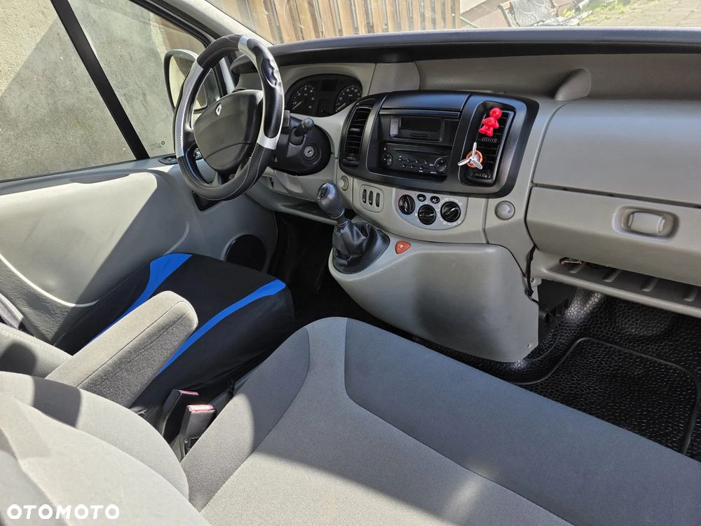 Renault Trafic - 6
