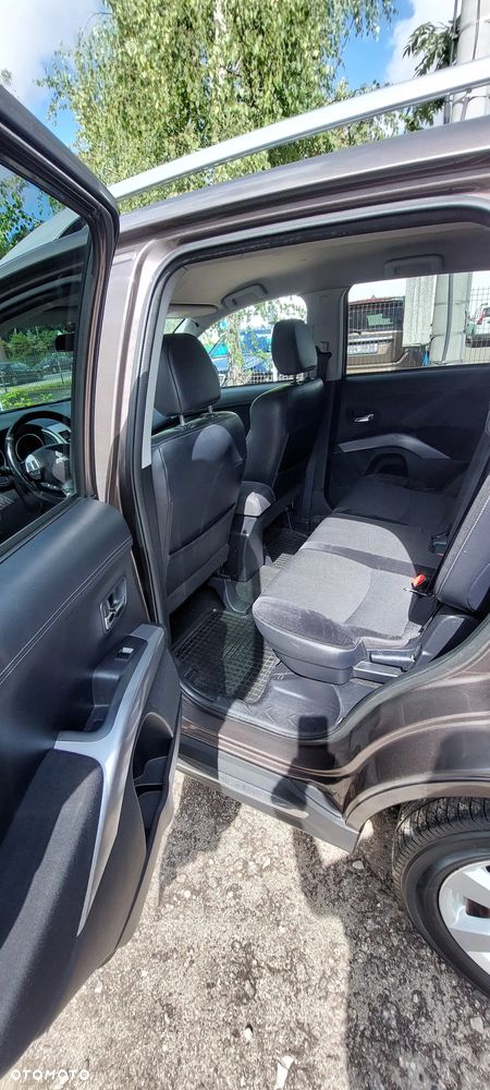 Mitsubishi Outlander 2.0 DID Intense - 5