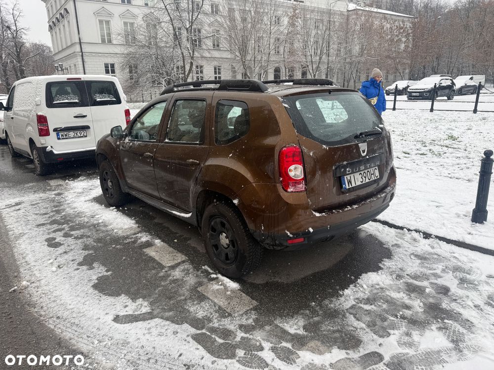 Dacia Duster dCi 90 FAP 4x2 Ambiance - 6