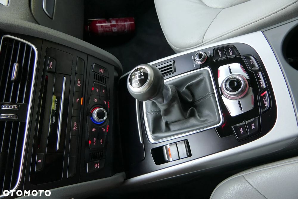 Audi A4 Avant 2.0 TDI ultra - 23