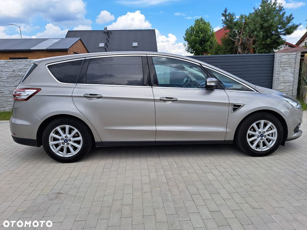 Ford S-Max 2.0 TDCi Titanium PowerShift - 2