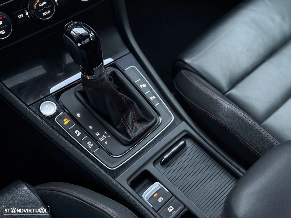 VW Golf 2.0 TSi GTi DSG Performance - 17