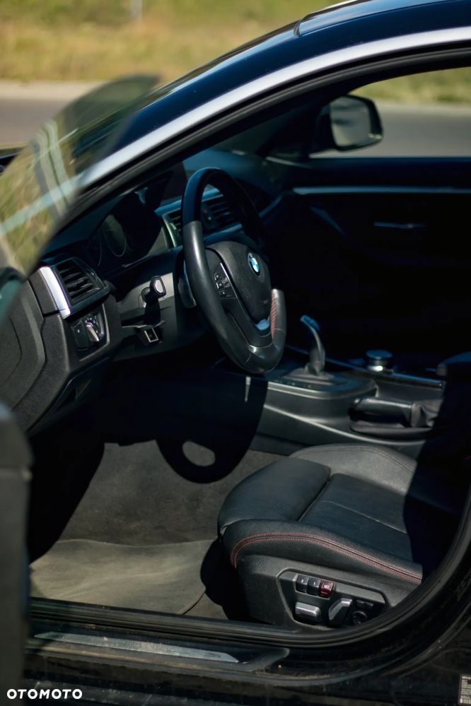 BMW Seria 4 430i xDrive Sport-Aut Sport Line - 7