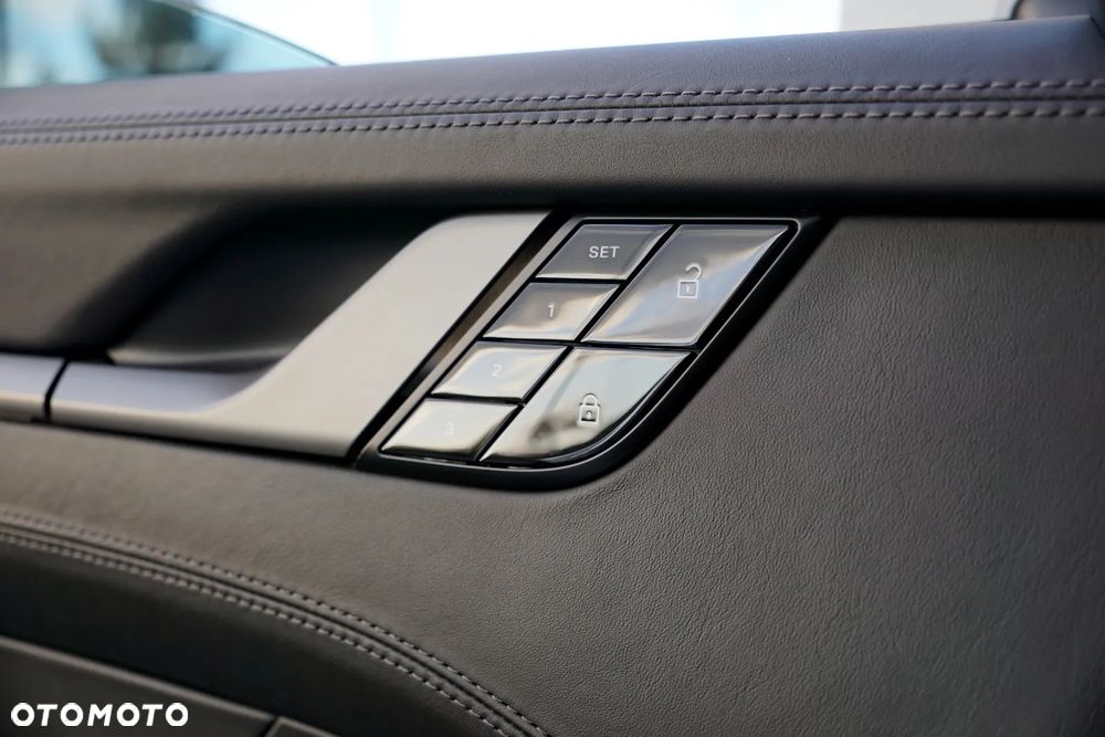 Porsche 911 Carrera 4S - 19