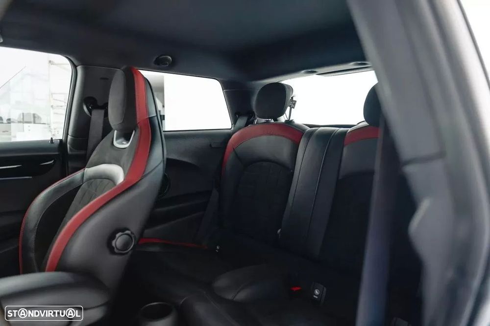 MINI 3 Portas John Cooper Works Auto Desportiva - 37