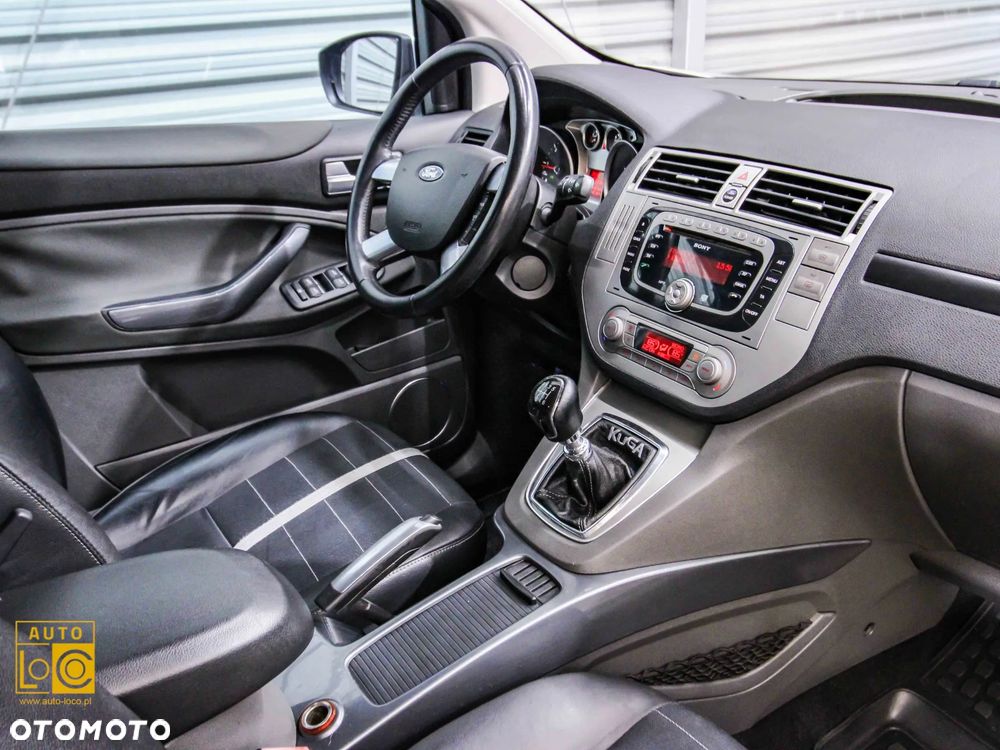 Ford Kuga 2.0 TDCi 4x4 Titanium - 14