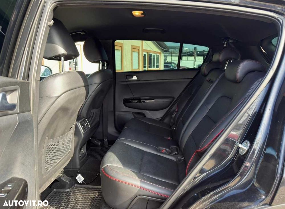 Kia Sportage 2.0 DSL 8AT HP 4x4 GT Line - 18