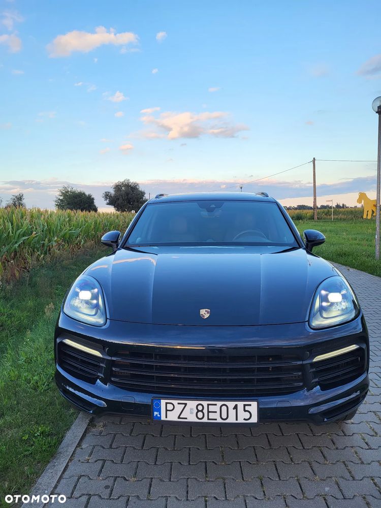 Porsche Cayenne Standard - 10