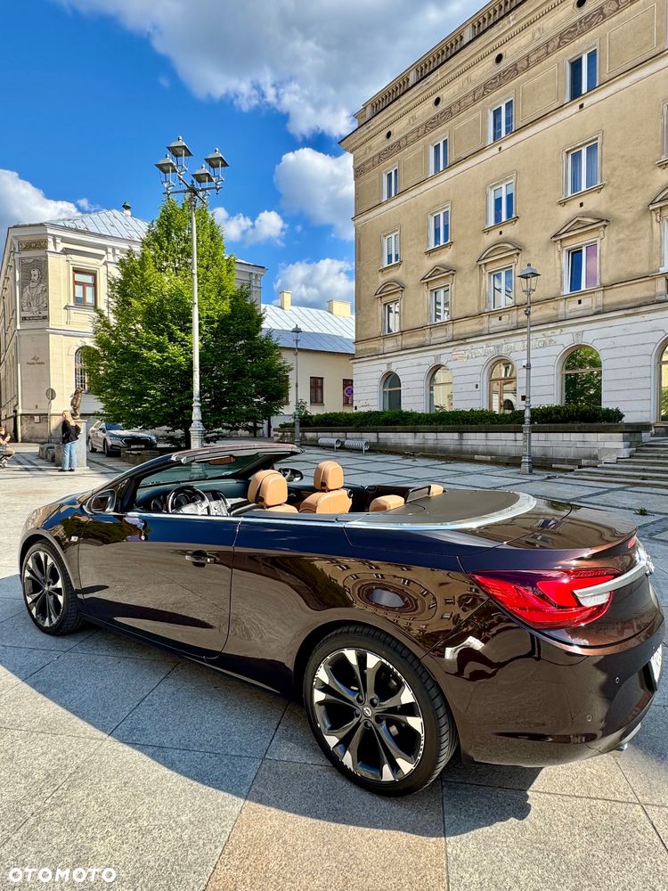 Opel Cascada 2.0 CDTI Cosmo S&S - 3