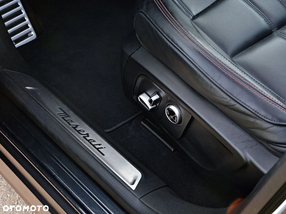 Maserati Levante S Q4 GranSport - 20