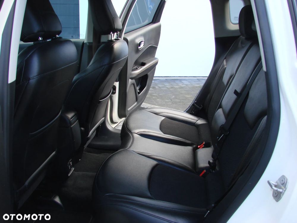 Jeep Compass - 21