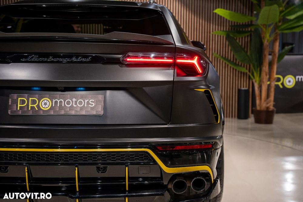 Lamborghini URUS Standard - 13
