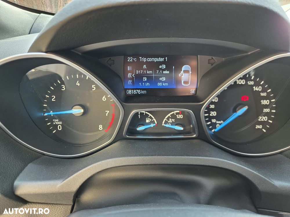 Ford Kuga 1.5 EcoBoost 2x4 ST-Line - 17