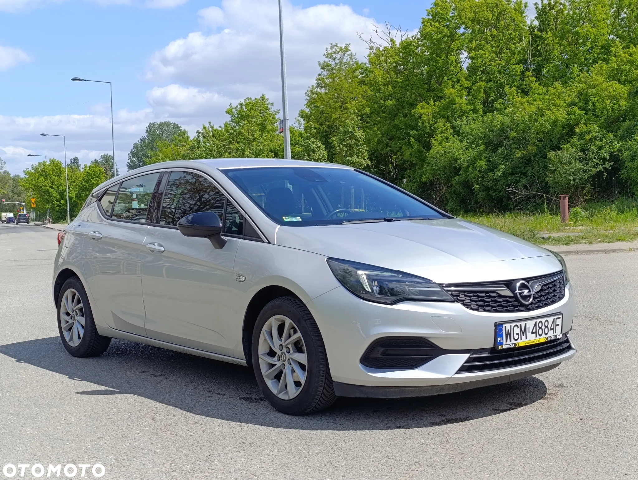 Opel Astra V 1.2 T Elegance S&S - 3