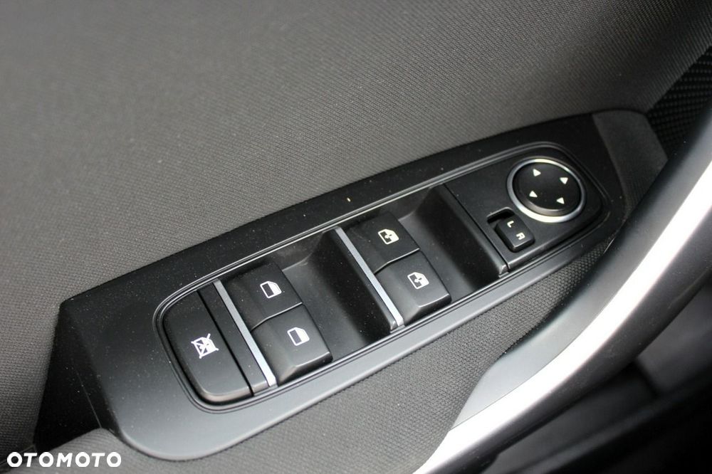 Kia Ceed 1.6 CRDi mHEV M - 21