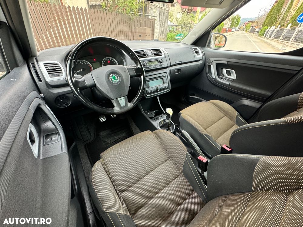 Skoda Roomster 1.4 16V Comfort PLUS EDITION - 6