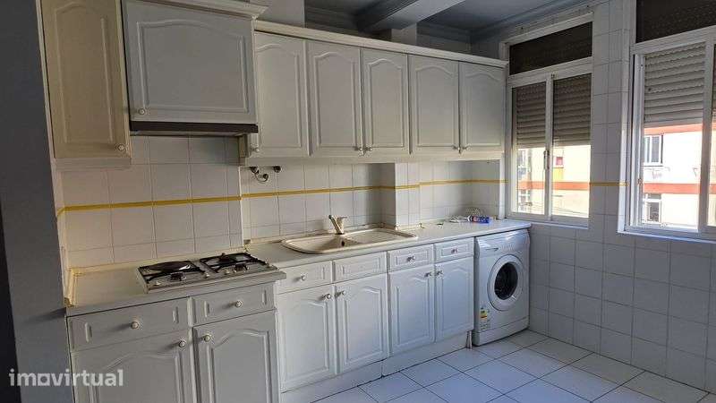 T1 - REBOLEIRA - 43m² - Grande imagem: 4/6